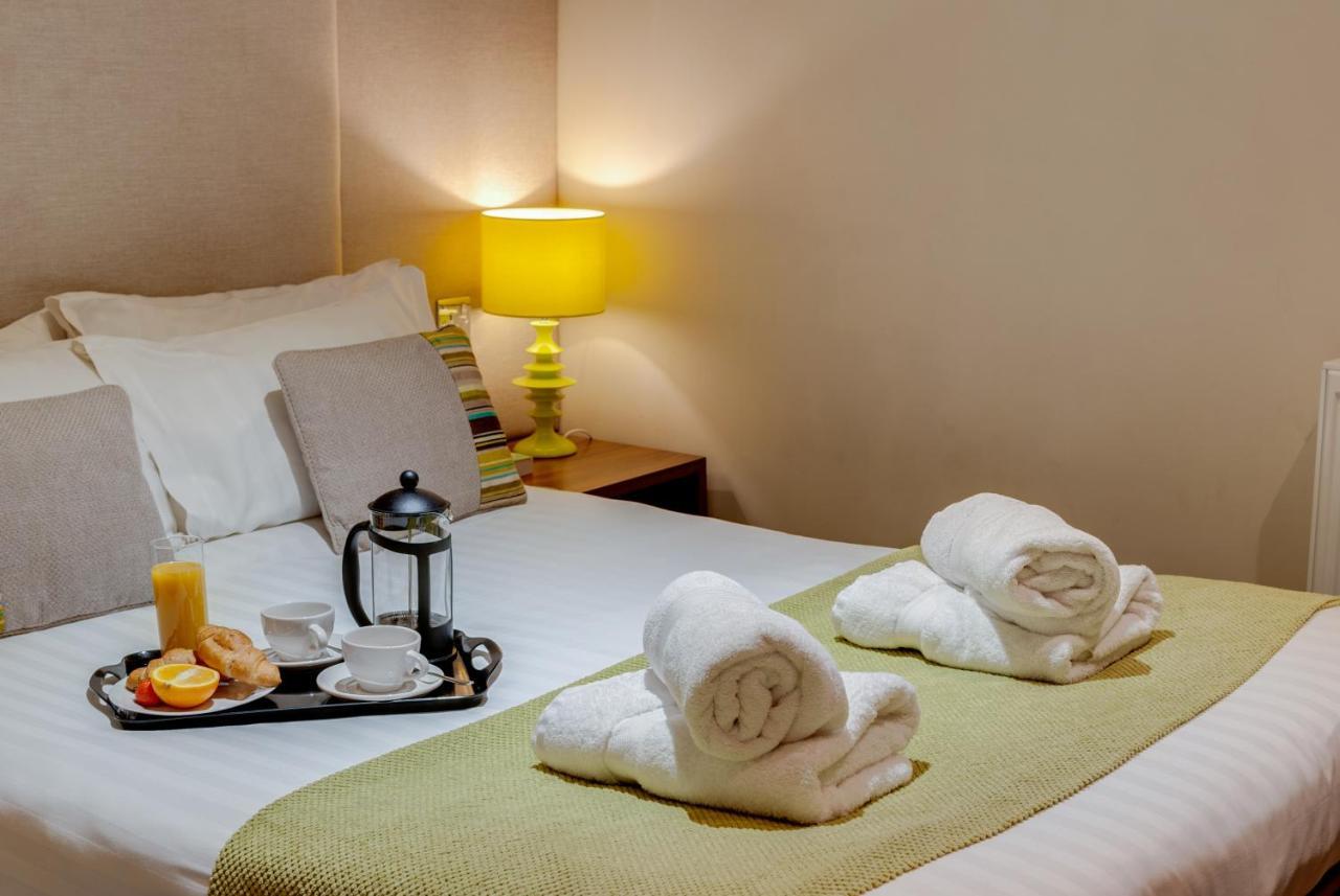 Base Serviced Apartments - City Road Chester Esterno foto